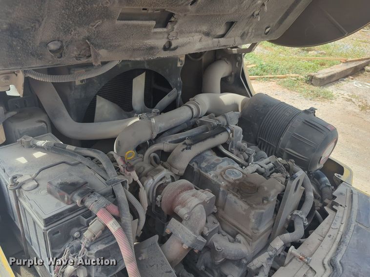 image for item EQ2085 Hyster H80FT forklift