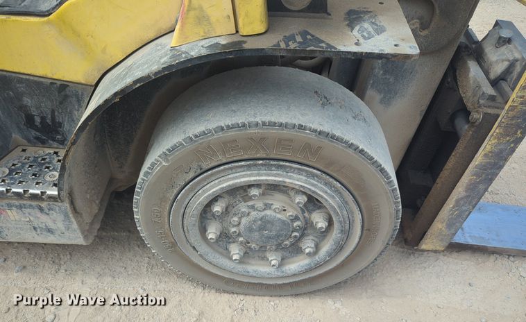 image for item EQ2085 Hyster H80FT forklift