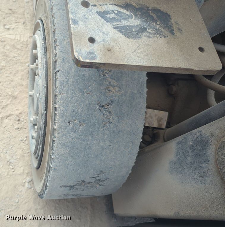 image for item EQ2085 Hyster H80FT forklift