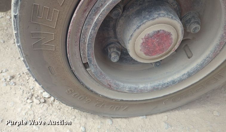 image for item EQ2085 Hyster H80FT forklift