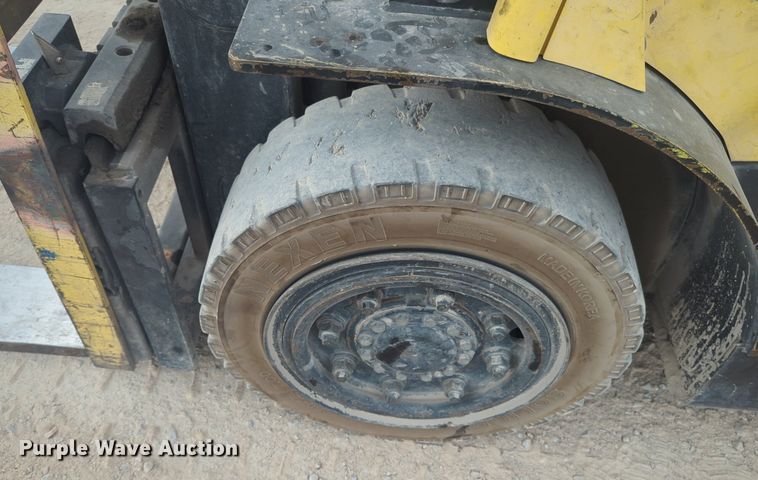 image for item EQ2087 Hyster H80FT forklift