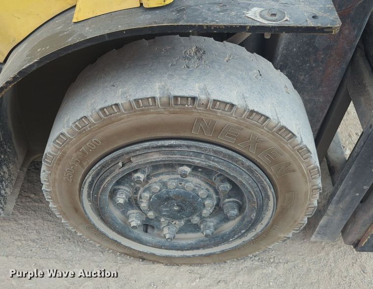 image for item EQ2087 Hyster H80FT forklift