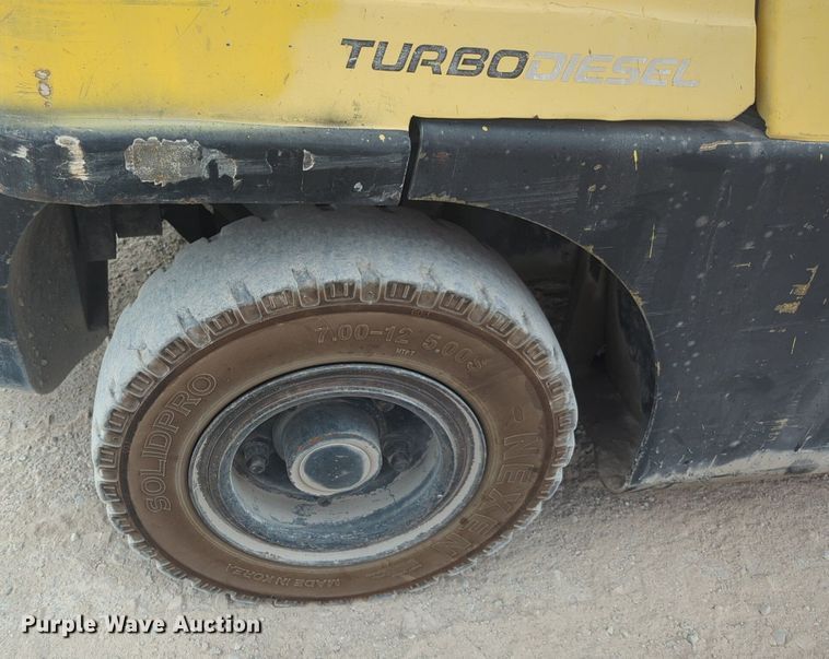 image for item EQ2087 Hyster H80FT forklift