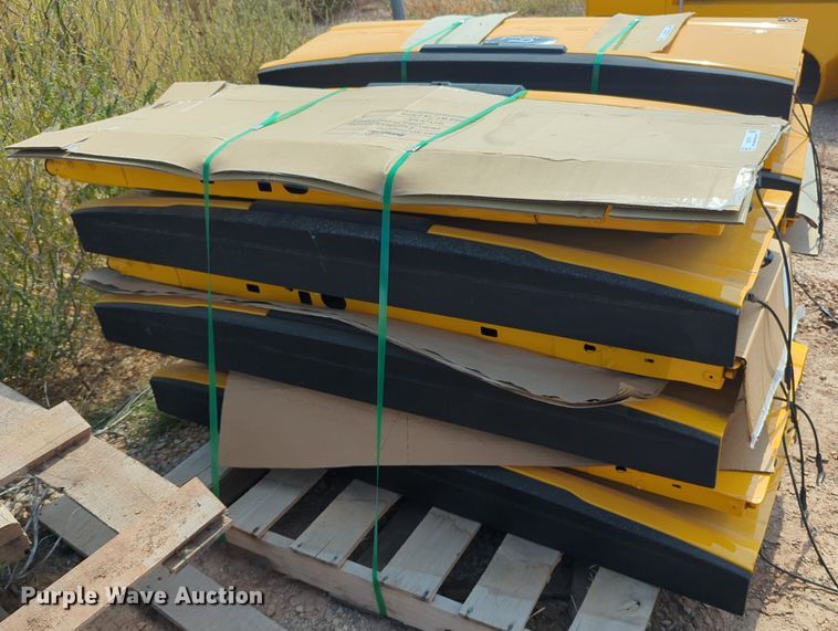 image for item EQ2179 (6) Ford tailgates