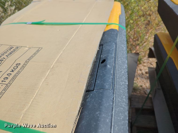 image for item EQ2179 (6) Ford tailgates