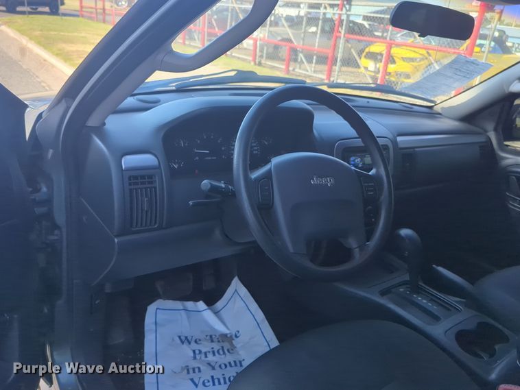 image for item EQ2183 2002 Jeep Grand Cherokee SUV