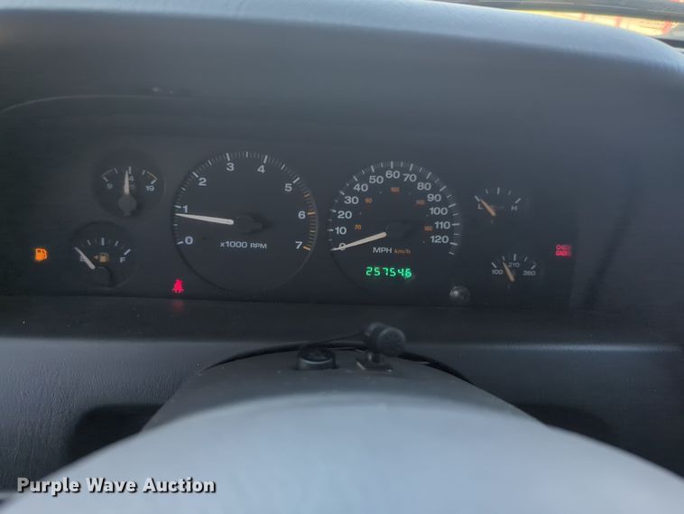 image for item EQ2183 2002 Jeep Grand Cherokee SUV