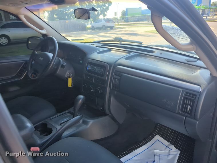 image for item EQ2183 2002 Jeep Grand Cherokee SUV