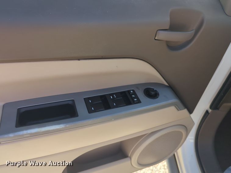 image for item EQ2184 2007 Jeep Patriot  SUV