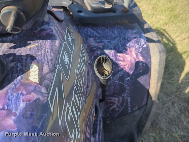 image for item EQ2189 2004 Polaris  Sportsman 700 ATV