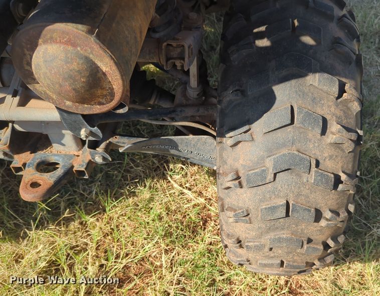 image for item EQ2189 2004 Polaris  Sportsman 700 ATV