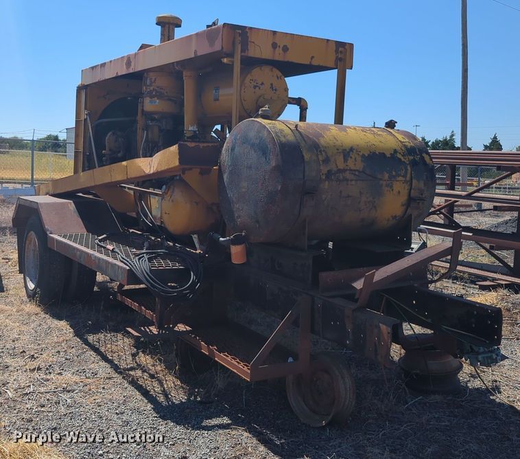 image for item EQ2197 Western Tank and Steel Corp. 3R600301 air compressor