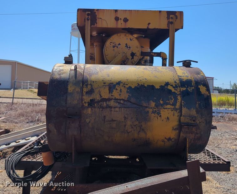 image for item EQ2197 Western Tank and Steel Corp. 3R600301 air compressor