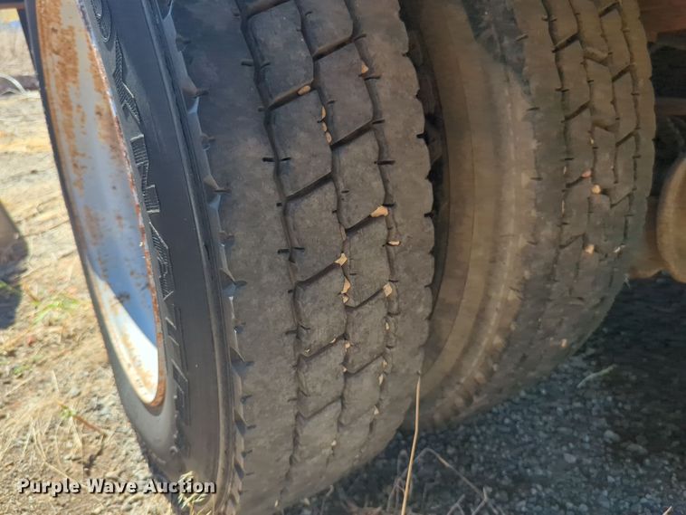 image for item EQ2197 Western Tank and Steel Corp. 3R600301 air compressor