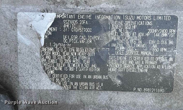 image for item IE9033 2009 Isuzu box truck