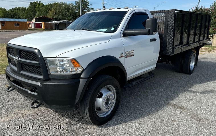 image for item IE9035 2018 Dodge Ram 4500 flatbed truck