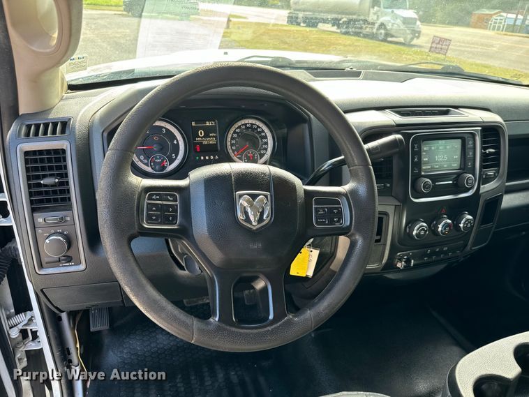 image for item IE9035 2018 Dodge Ram 4500 flatbed truck