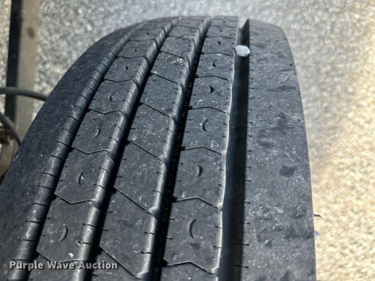 image for item IE9035 2018 Dodge Ram 4500 flatbed truck