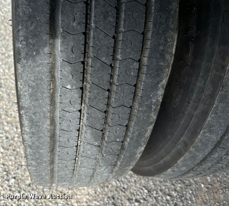 image for item IE9035 2018 Dodge Ram 4500 flatbed truck