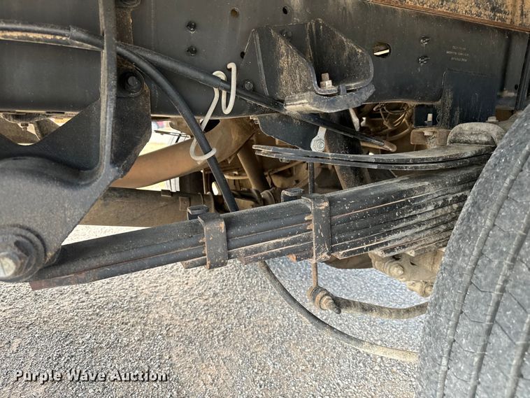 image for item IE9035 2018 Dodge Ram 4500 flatbed truck