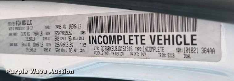 image for item IE9035 2018 Dodge Ram 4500 flatbed truck