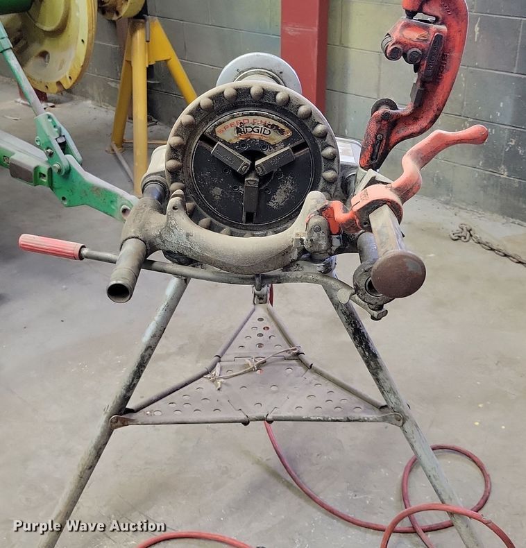 image for item JO9405 Ridgid 300 pipe threader