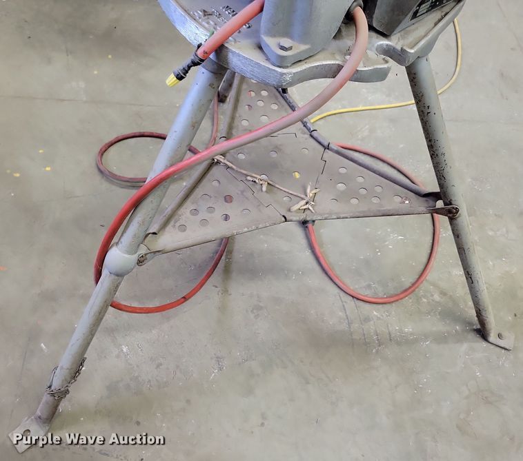 image for item JO9405 Ridgid 300 pipe threader