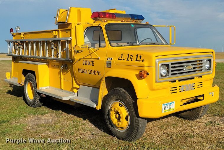 image for item JO9409 1977 Chevrolet  Custom Deluxe C65 pumper fire truck