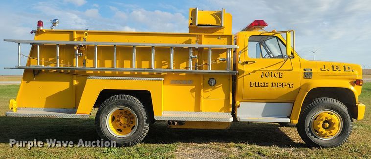 image for item JO9409 1977 Chevrolet  Custom Deluxe C65 pumper fire truck