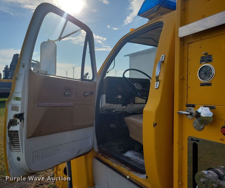 image for item JO9409 1977 Chevrolet  Custom Deluxe C65 pumper fire truck