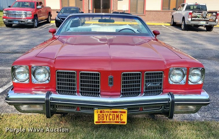 image for item JO9469 1975 Oldsmobile  Delta 88 Royale convertible 