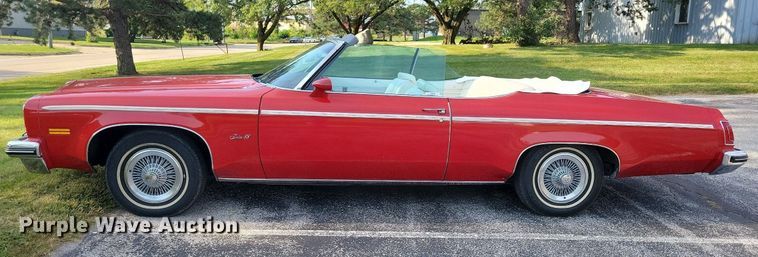 image for item JO9469 1975 Oldsmobile  Delta 88 Royale convertible 