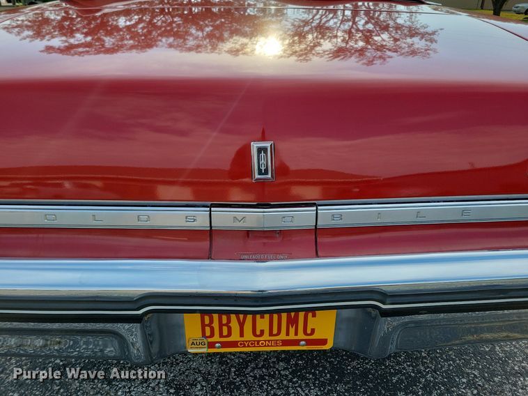 image for item JO9469 1975 Oldsmobile  Delta 88 Royale convertible 