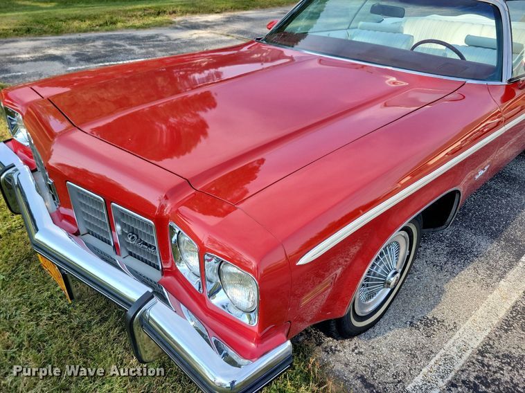 image for item JO9469 1975 Oldsmobile  Delta 88 Royale convertible 