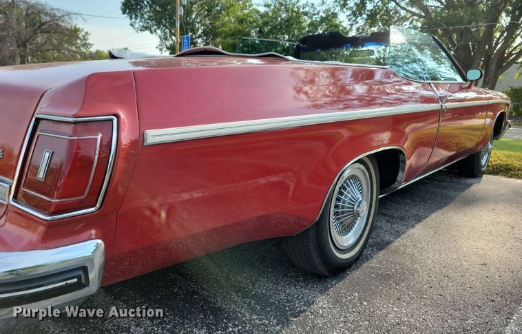 image for item JO9469 1975 Oldsmobile  Delta 88 Royale convertible 