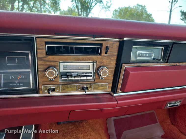 image for item JO9469 1975 Oldsmobile  Delta 88 Royale convertible 