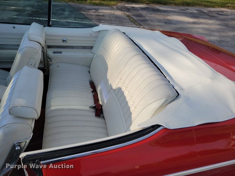 image for item JO9469 1975 Oldsmobile  Delta 88 Royale convertible 