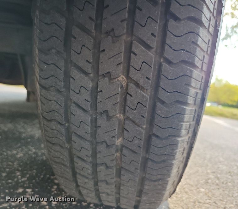 image for item JO9469 1975 Oldsmobile  Delta 88 Royale convertible 