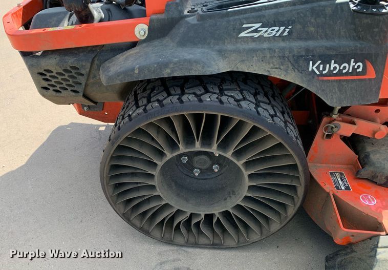 image for item JT9763 2023 Kubota  Z781KWTI ZTR lawn mower