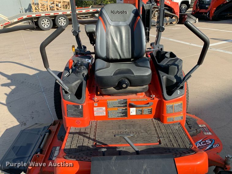 image for item JT9772 2023 Kubota  ZD1211 ZTR lawn mower