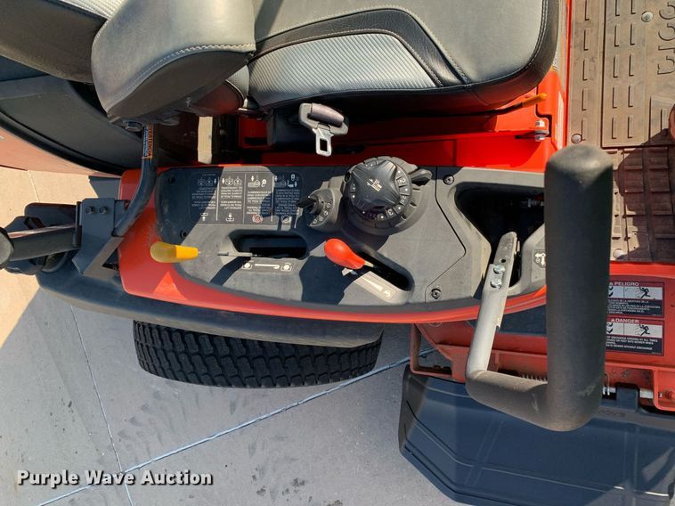 image for item JT9772 2023 Kubota  ZD1211 ZTR lawn mower