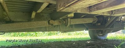 image for item LR9471 1990 Mallard G30 RV