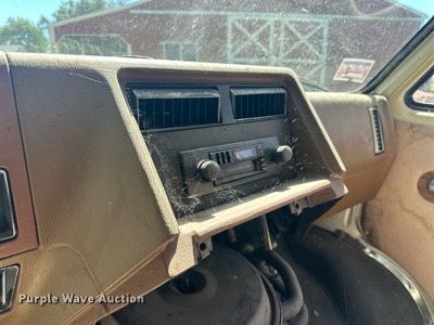 image for item LR9471 1990 Mallard G30 RV