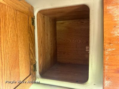 image for item LR9471 1990 Mallard G30 RV