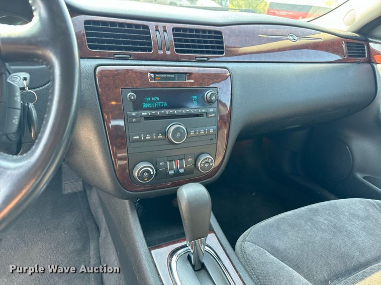 image for item MV9124 2011 Chevrolet  Impala 