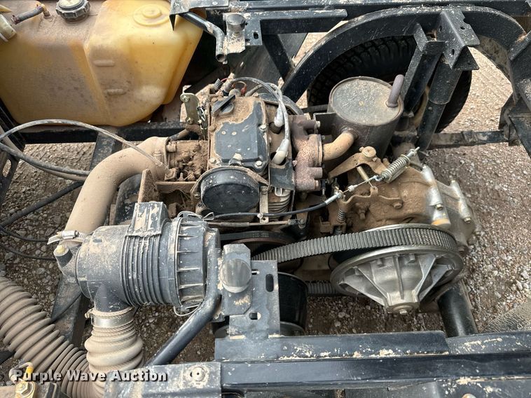 image for item MV9185 2002 EZ-GO Workhorse 1200G golf cart