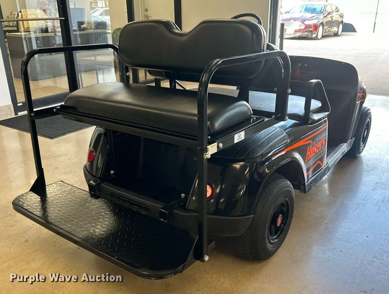 image for item NB9448 EZ-GO golf cart