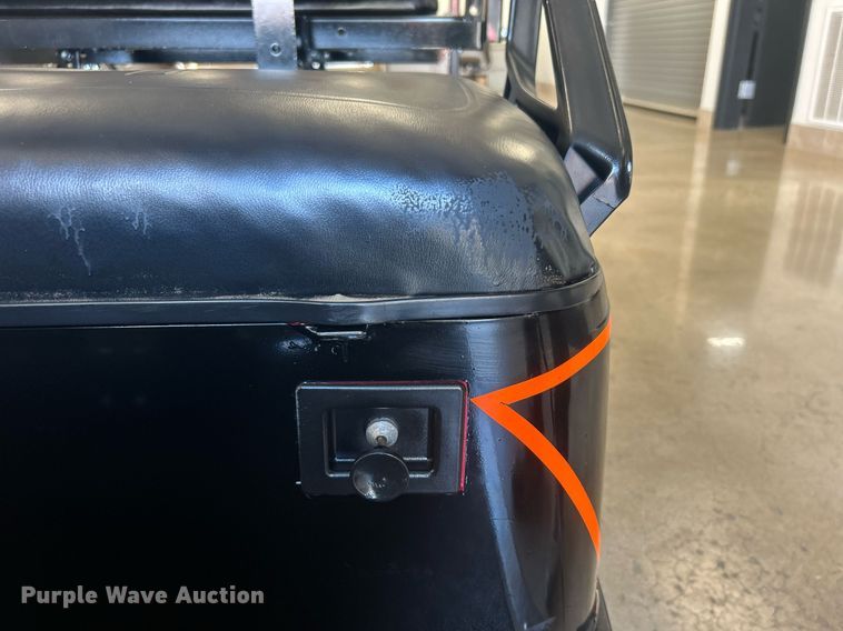 image for item NB9448 EZ-GO golf cart