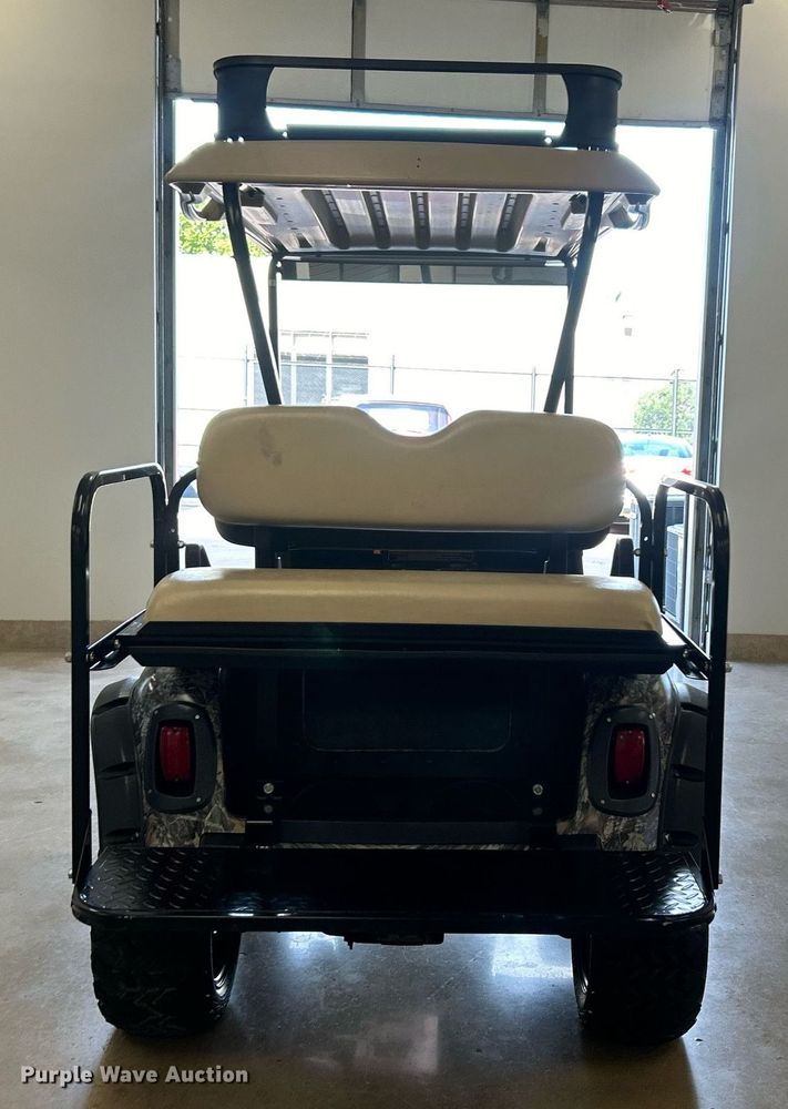 image for item NB9449 EZ-GO golf cart