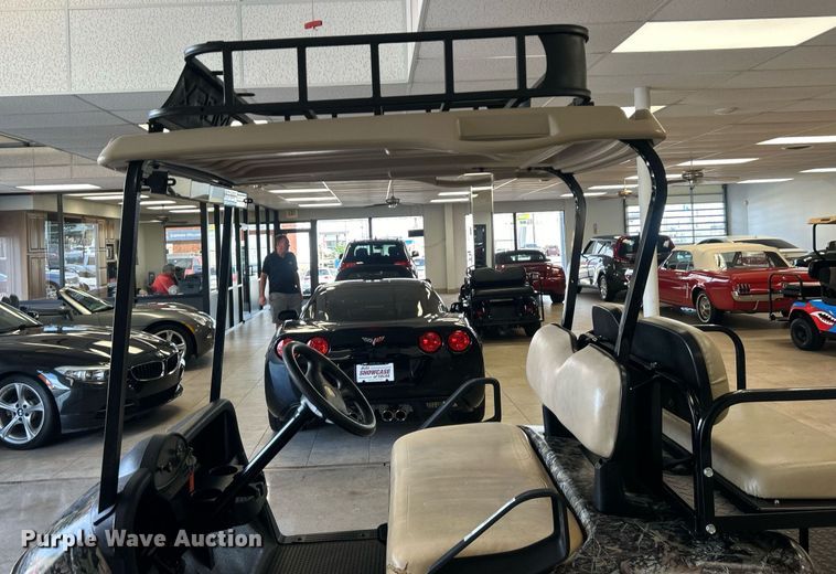 image for item NB9449 EZ-GO golf cart